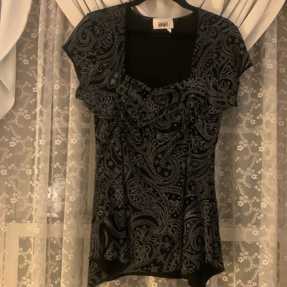 Jacanas Black and Gray Paisley Women's Top